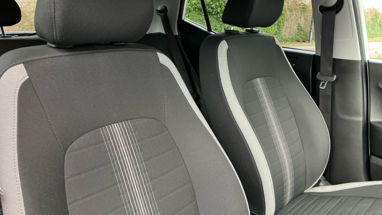 Hyundai i10 1.0 MPi Premium 5dr Petrol Hatchback